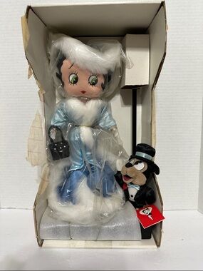 1999 Betty Boop Blue and White Winter Plush Soft Vintage Sculpture
